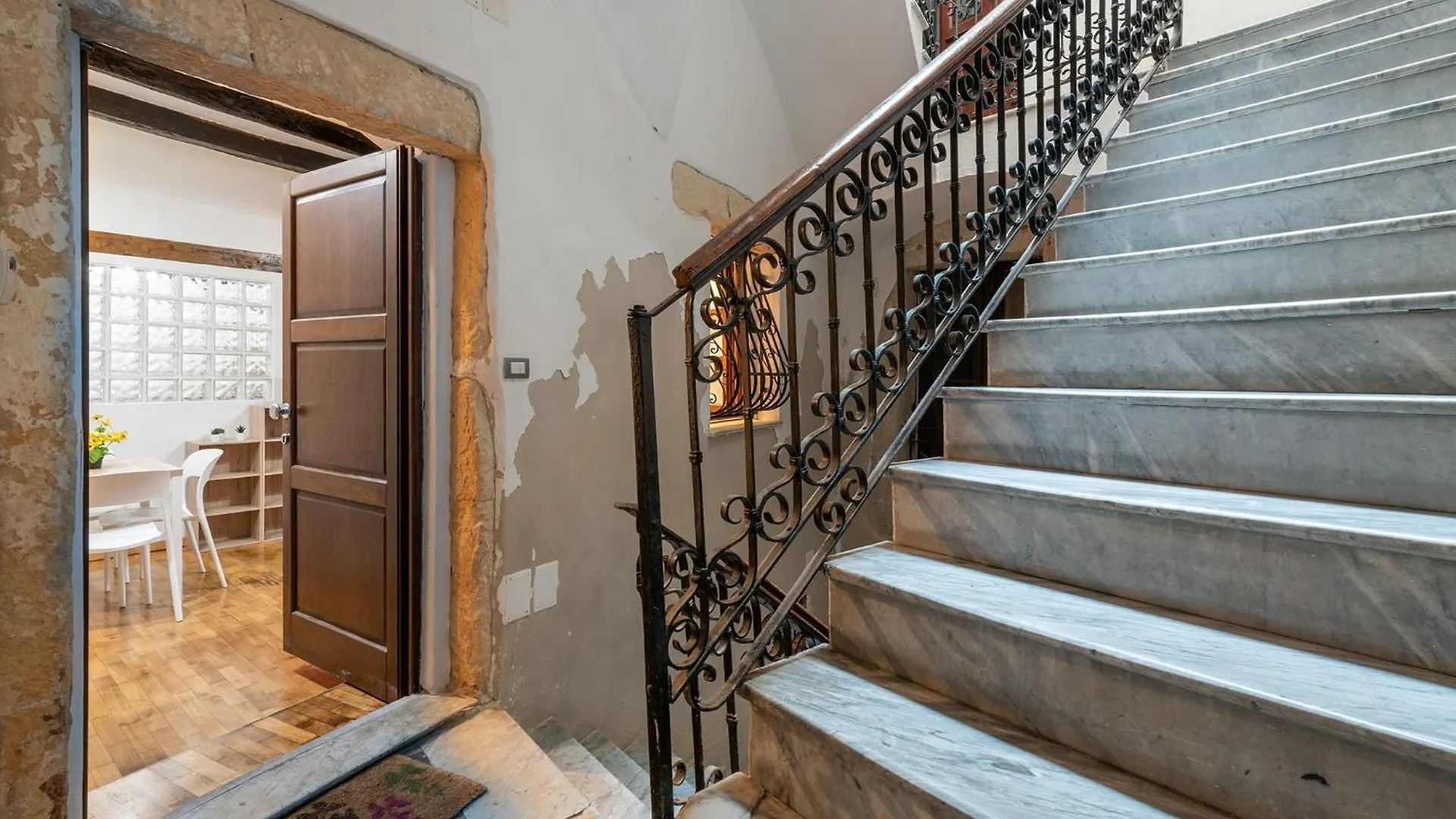 Apartment Ferienwohnung Cozy Castle Loft Cagliari